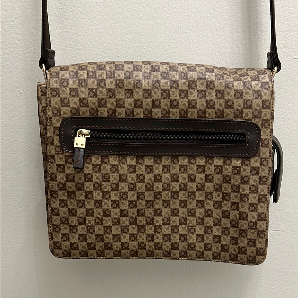 Liz Claiborne Brown Patterned Messenger’s or crossbody Bag